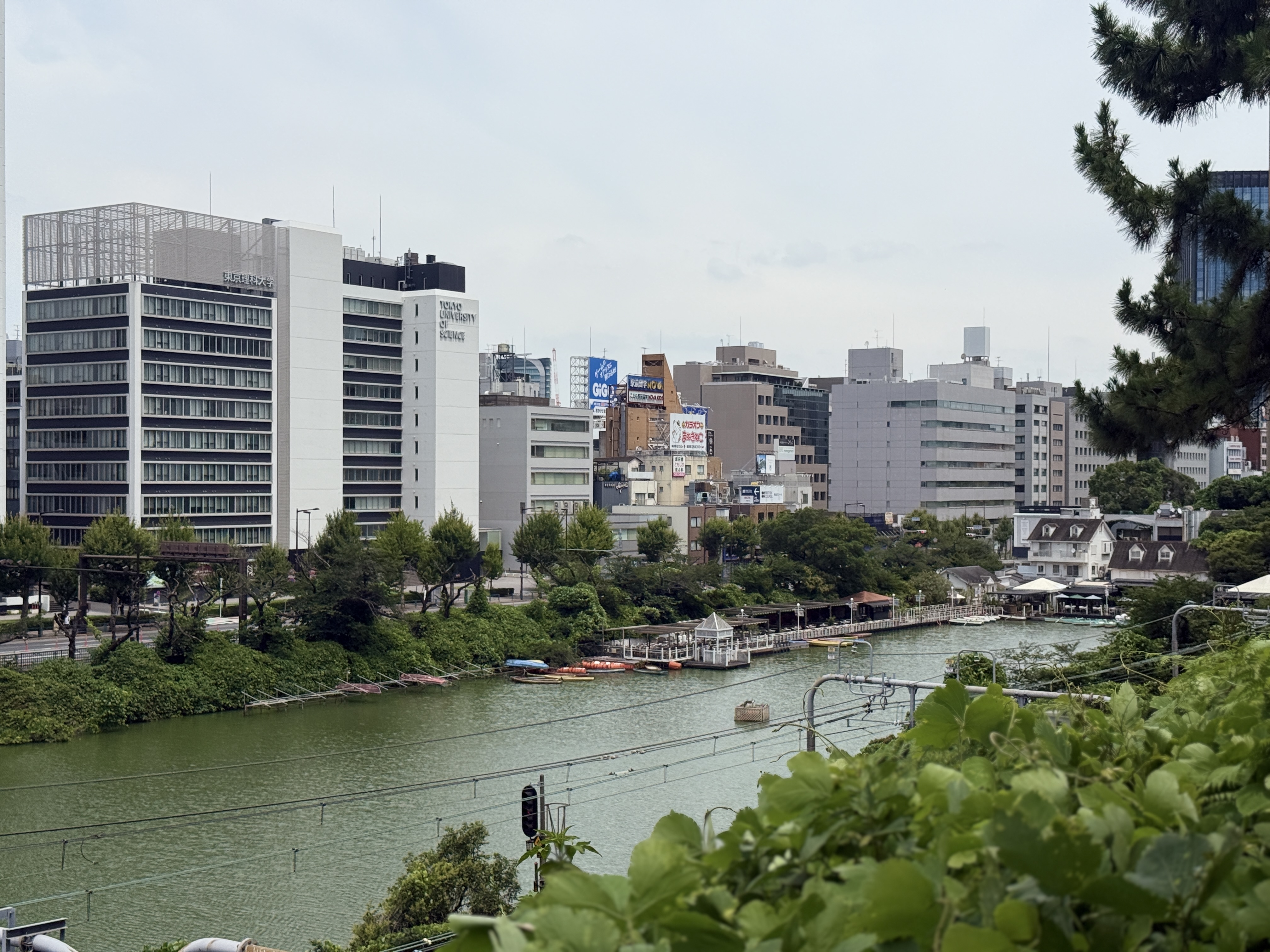 飯田橋 外堀の眺め